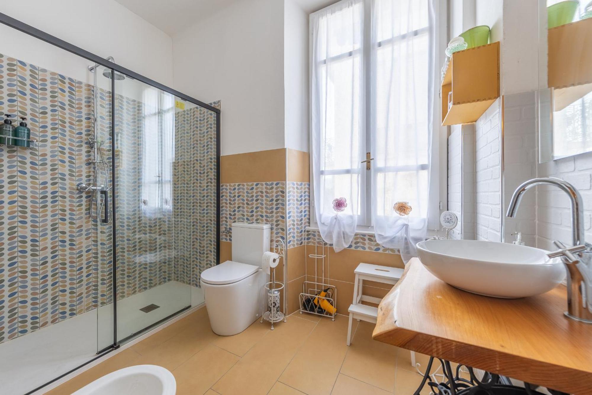 Casa Vacanza Dimora Vincenza Luino Buitenkant foto